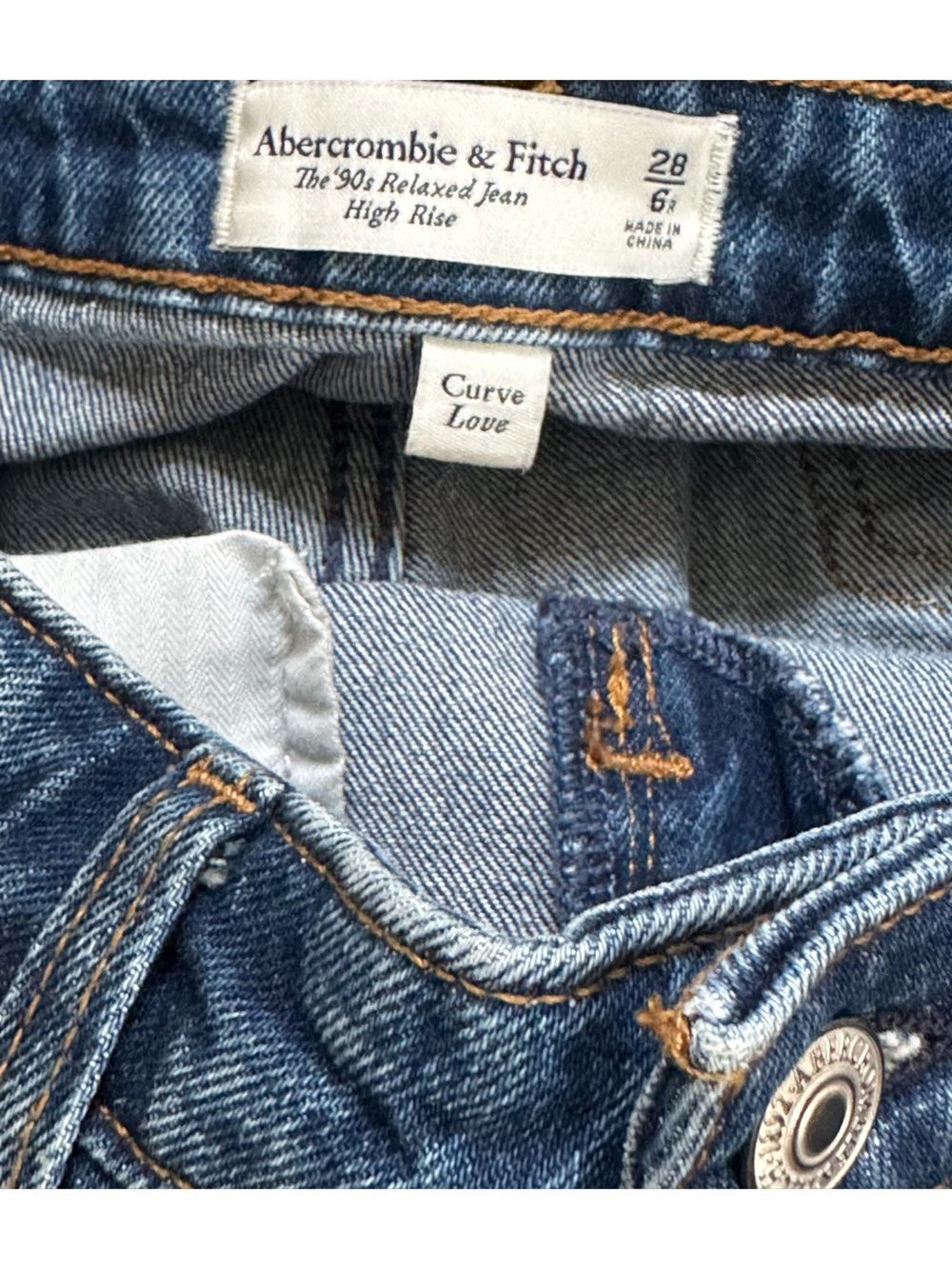Abercrombie & Fitch High-Rise Wide Leg Jeans - Medium Blue - Picture 7 of 8